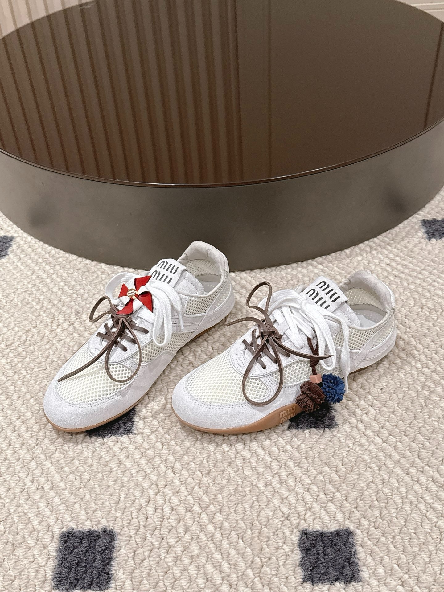 미*미* 신상 매쉬 스니커즈