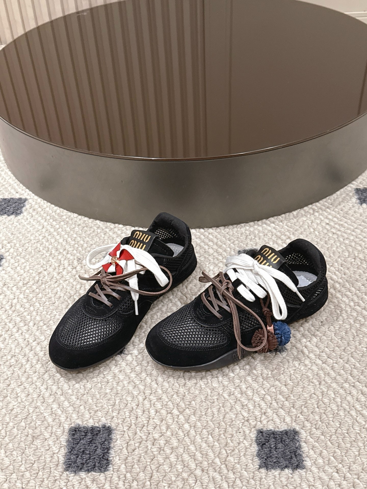 미*미* 신상 매쉬 스니커즈