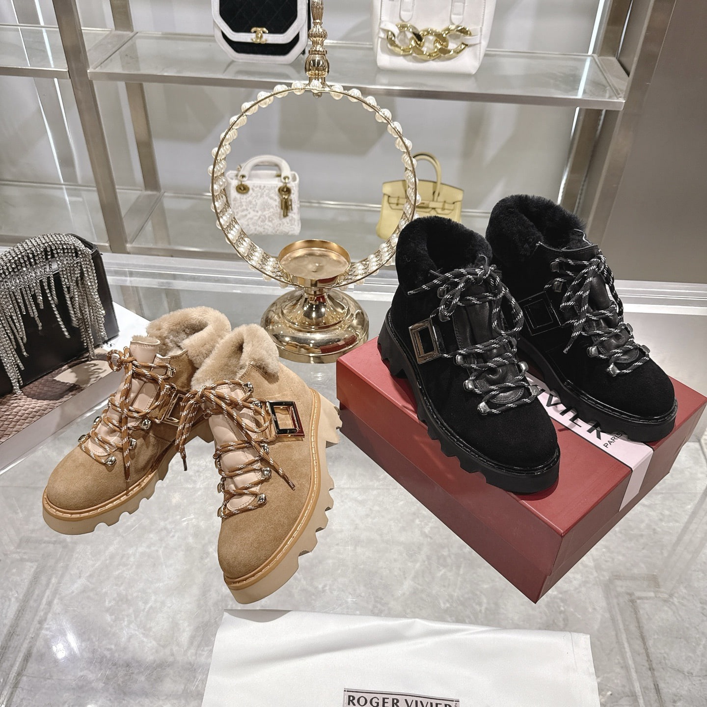 로*비비에 25 신상 양털 앵클부츠