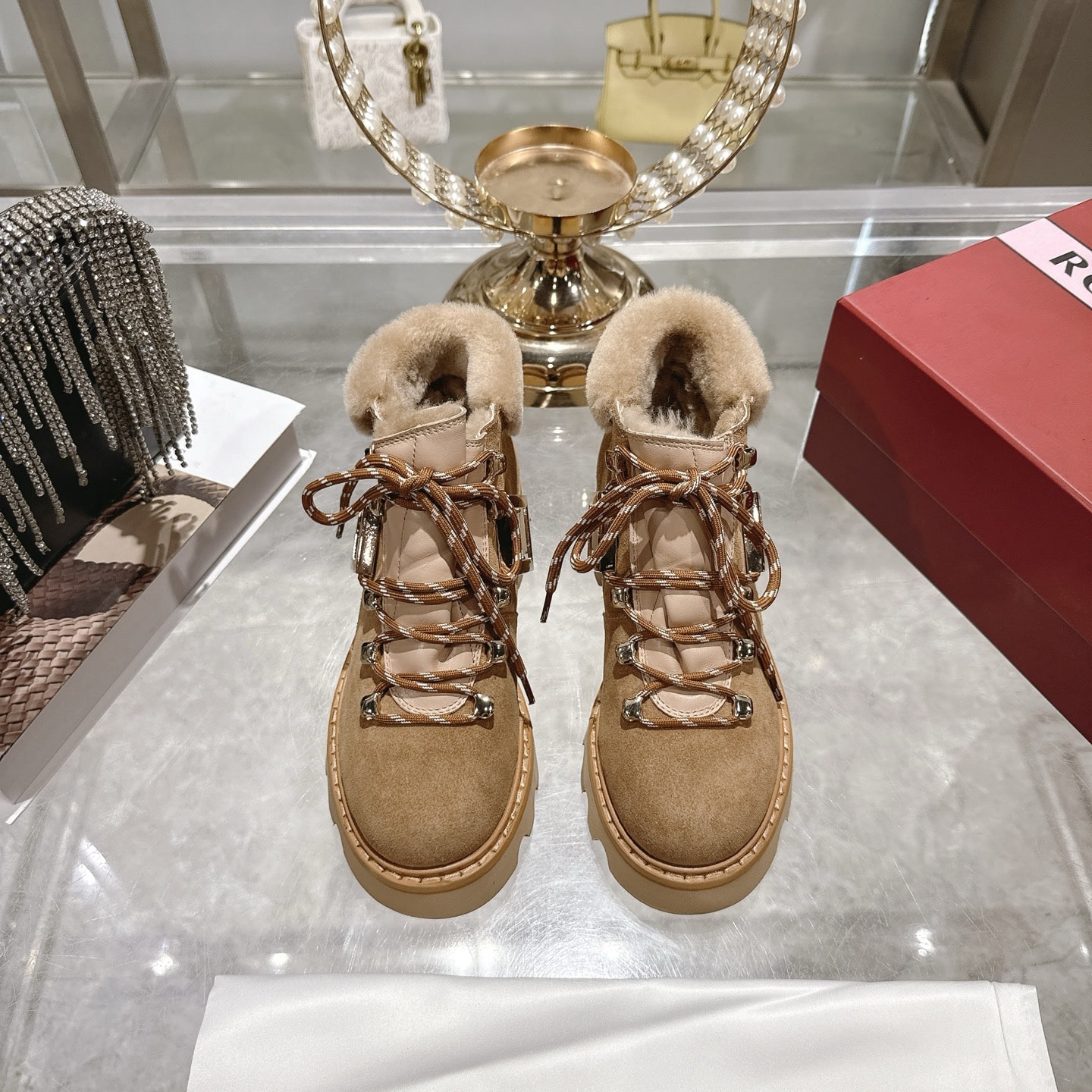 로*비비에 25 신상 양털 앵클부츠