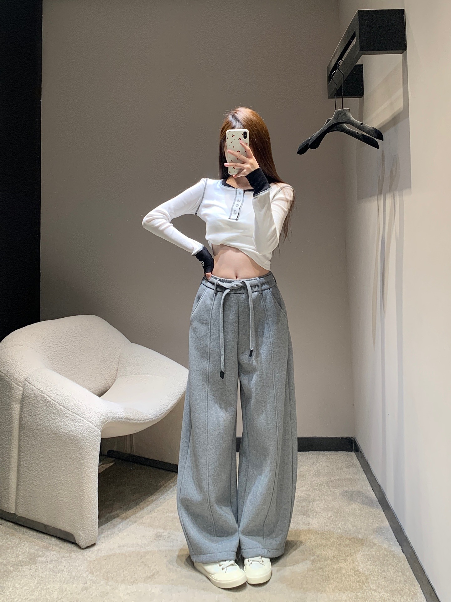 로*베 25FW 신상 기모 벨트 캐주얼 팬츠