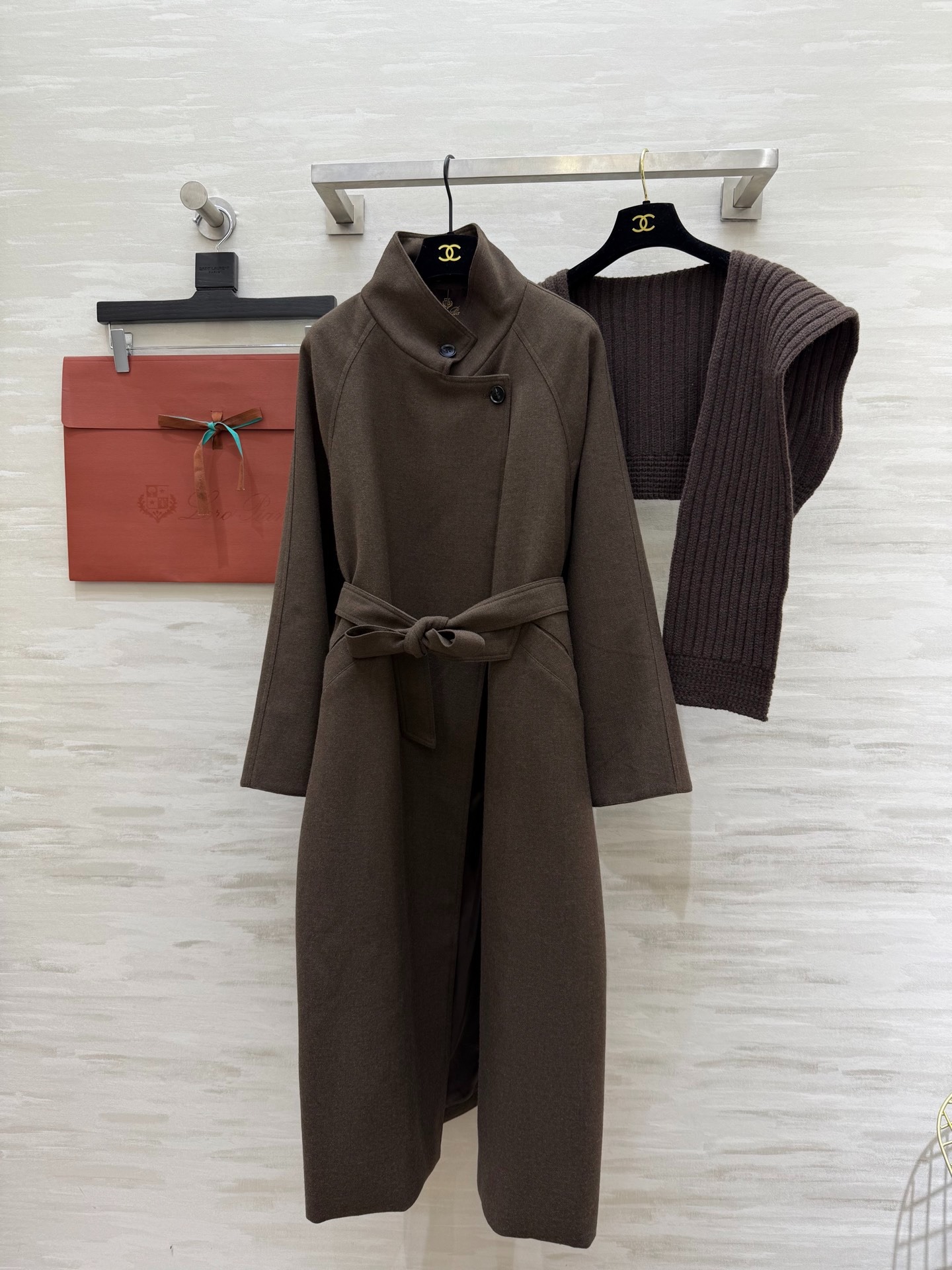 로*피아나 신상 숄 투피스 모직코트