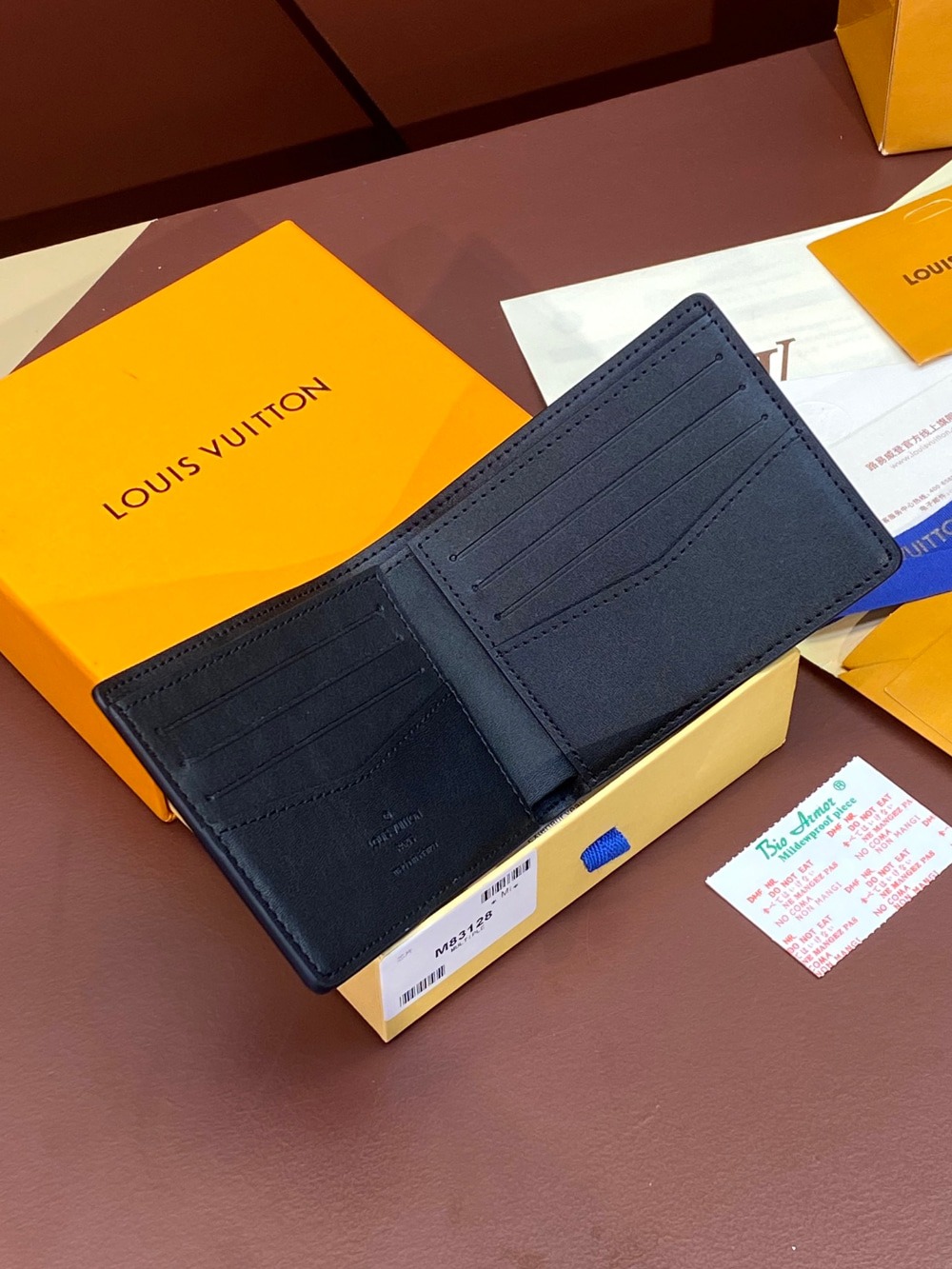 루*비통 남성 반지갑 브라짜 월릿 M83128