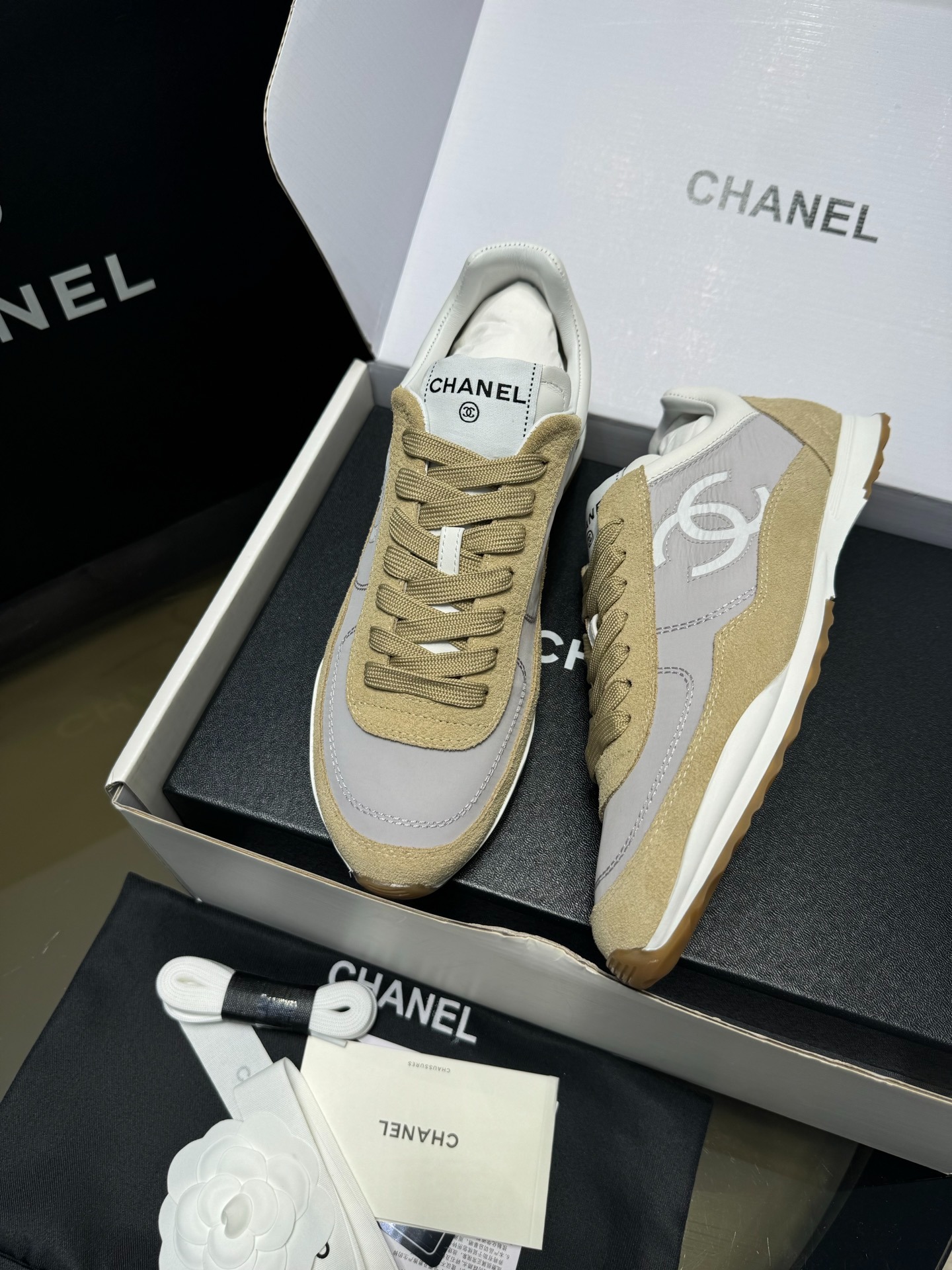 샤* 26P 스프링 스니커즈