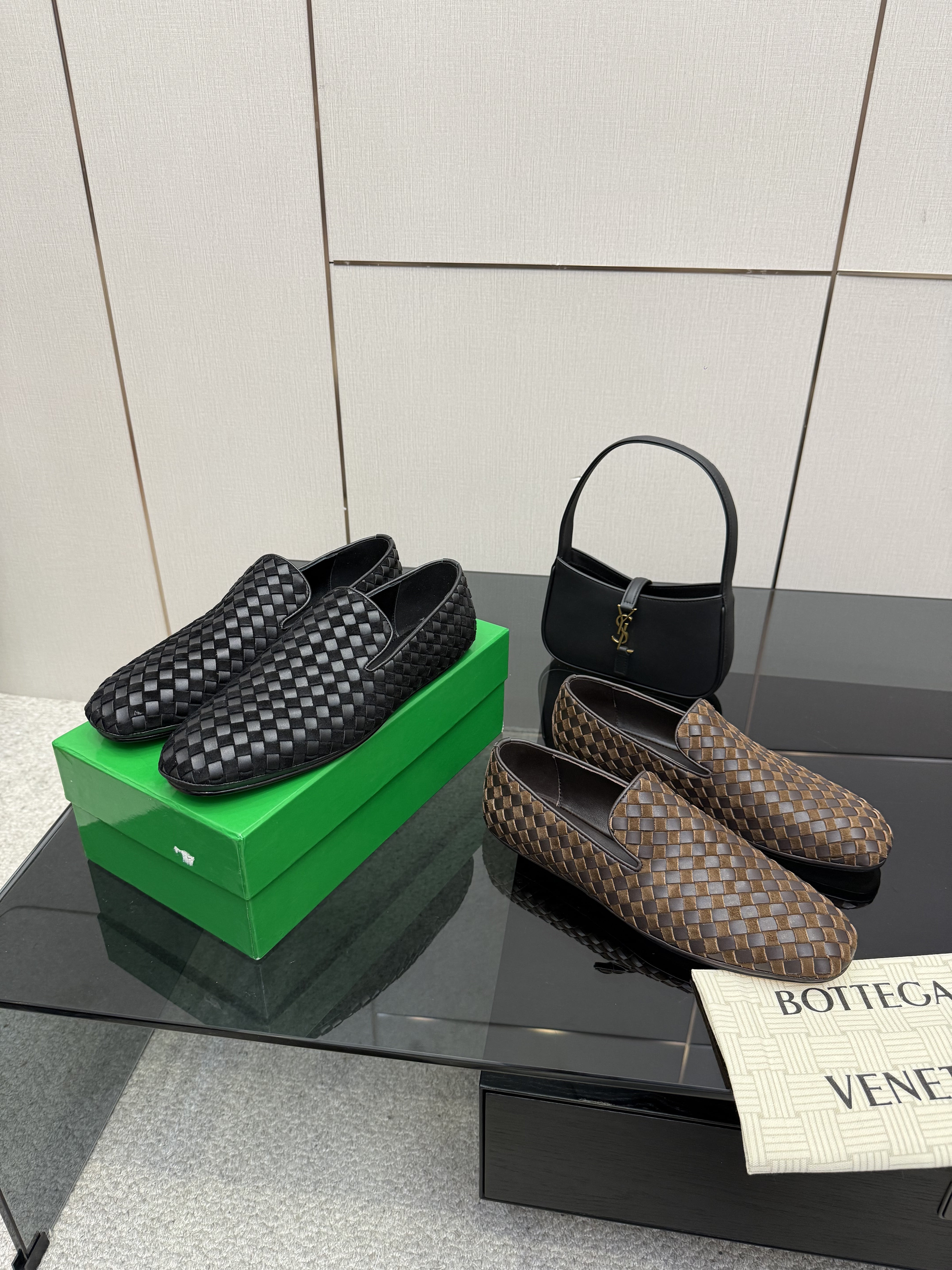 보*가베네타 로퍼