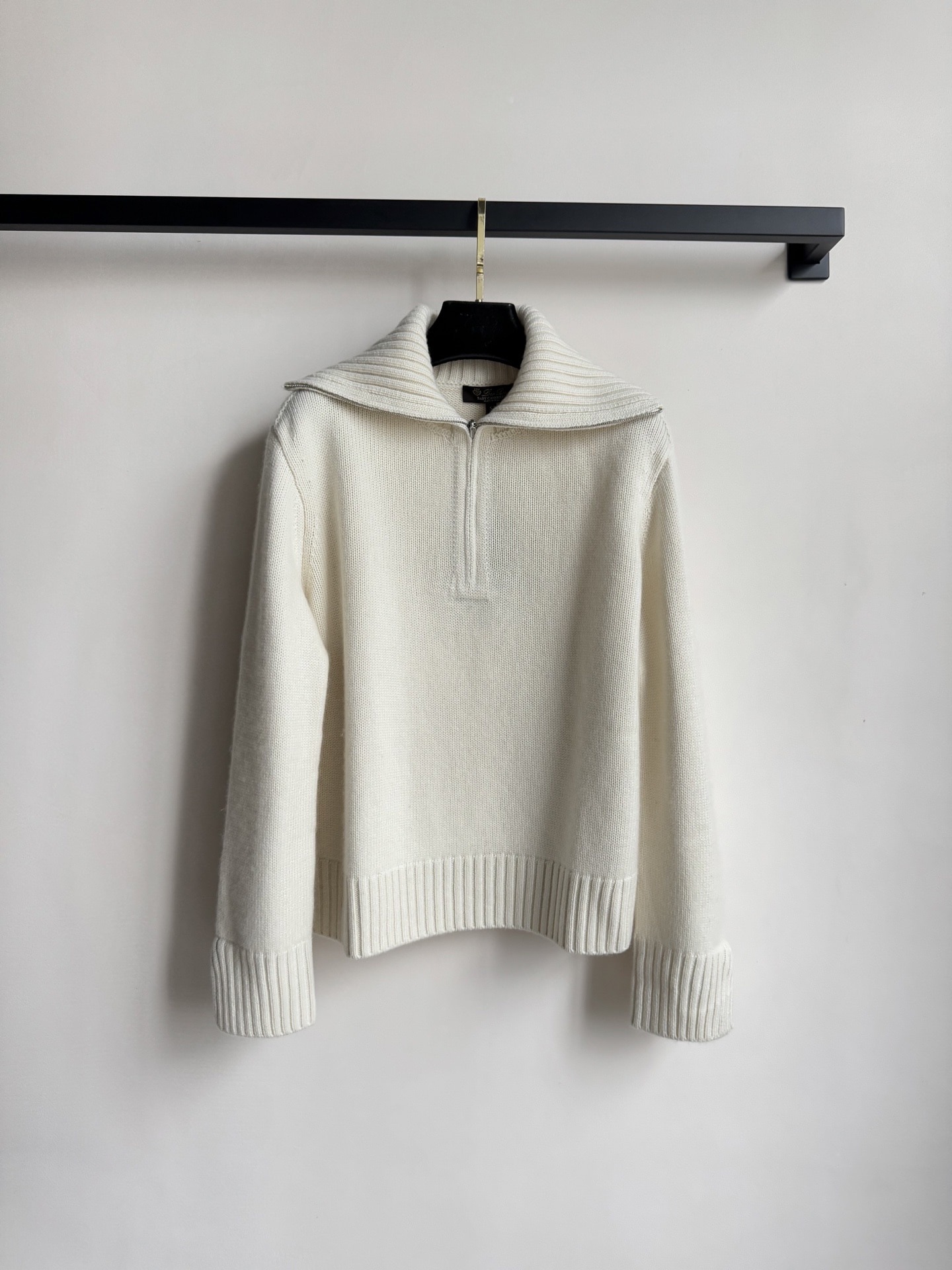 로*피아나 신상 캐시미어 스웨터