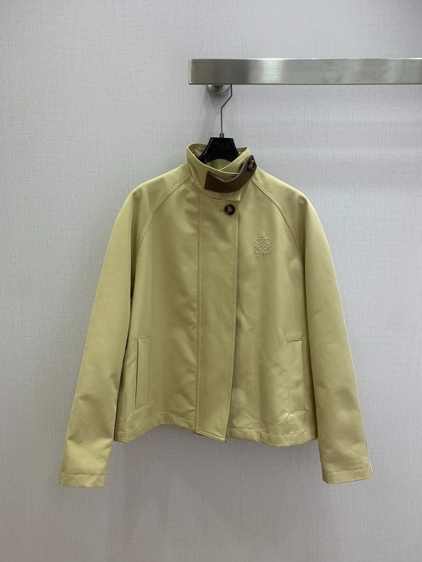 로*베 26 신상 트렌치 코트