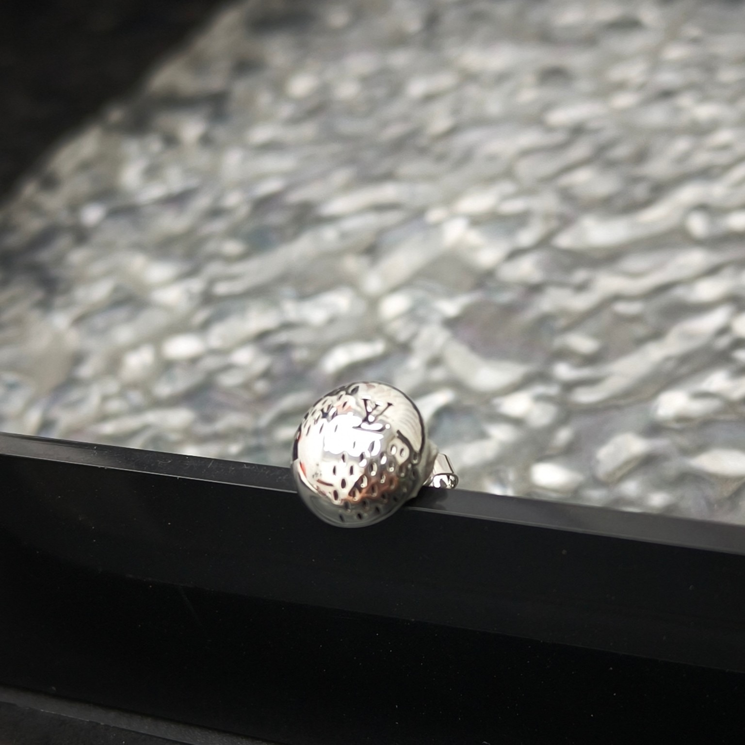 루*비통 SUIT 귀걸이