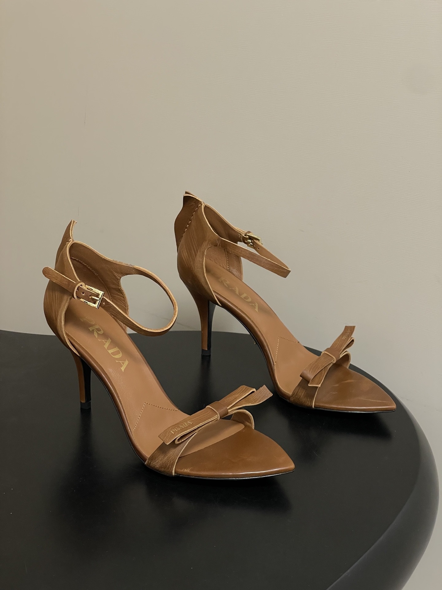 프*다 봄여름 신상 빈티지 오픈토 샌들