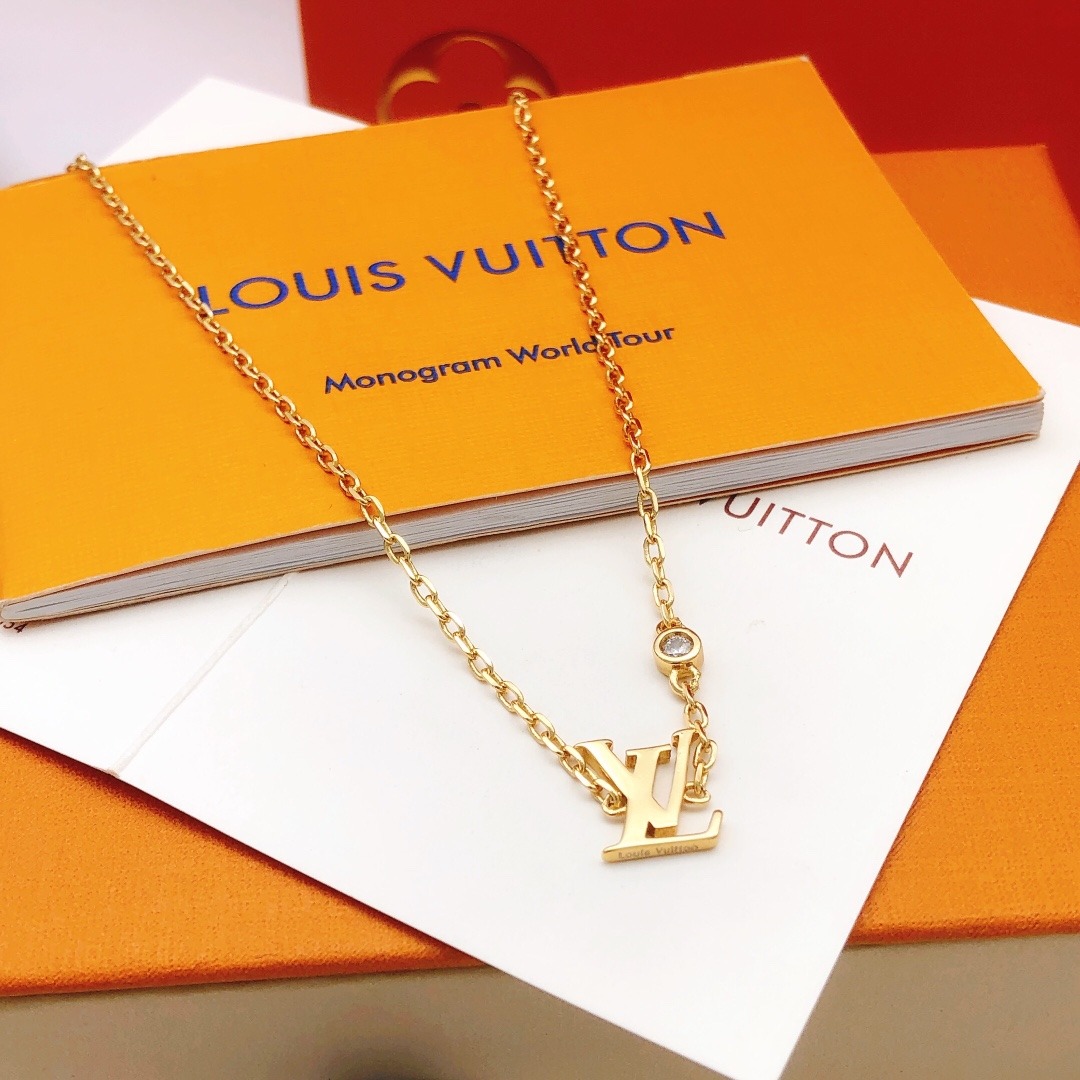 루*비통 신상 미니 목걸이