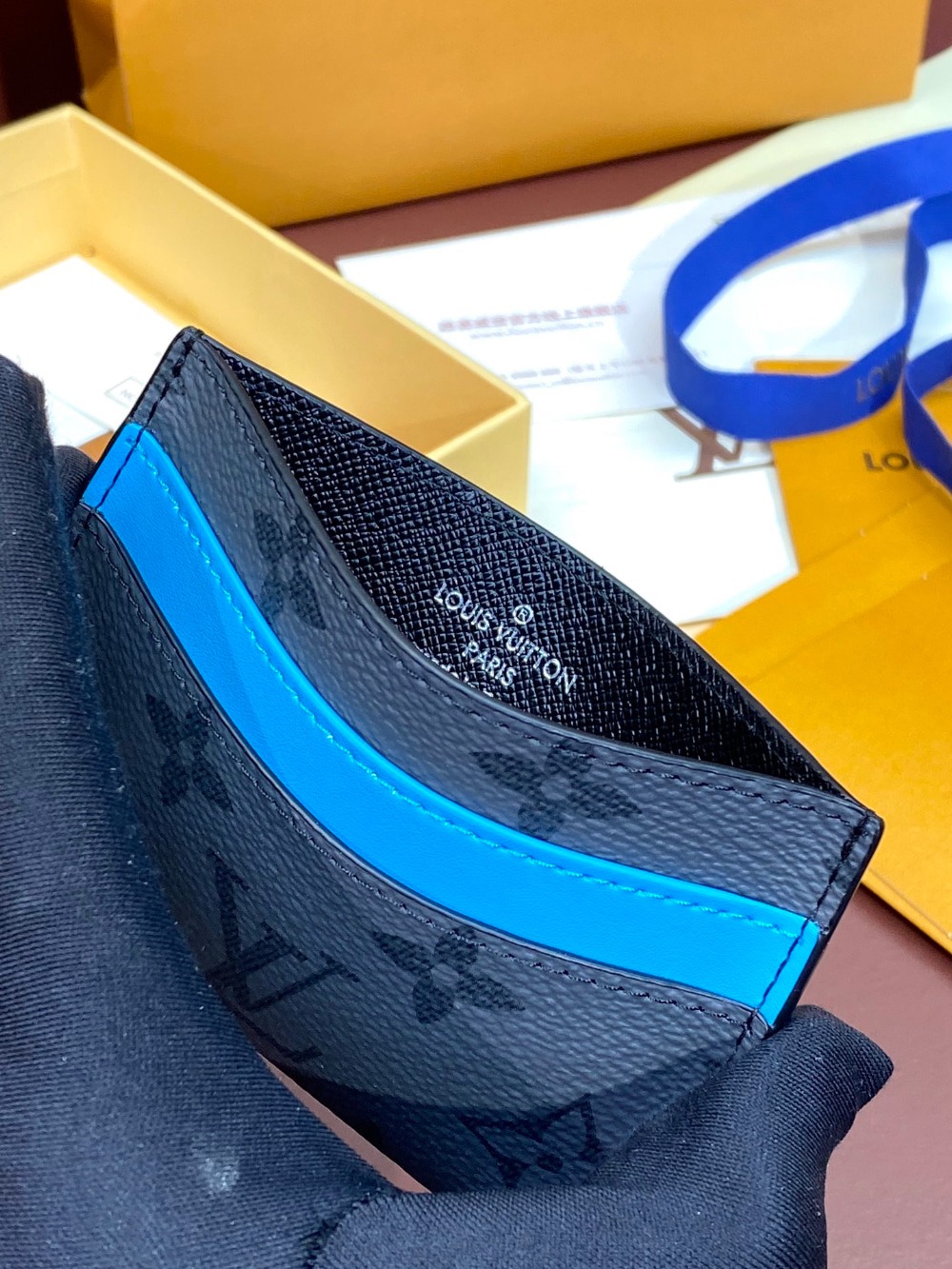 루*비통 남성지갑 더블 카드 홀더 M62170