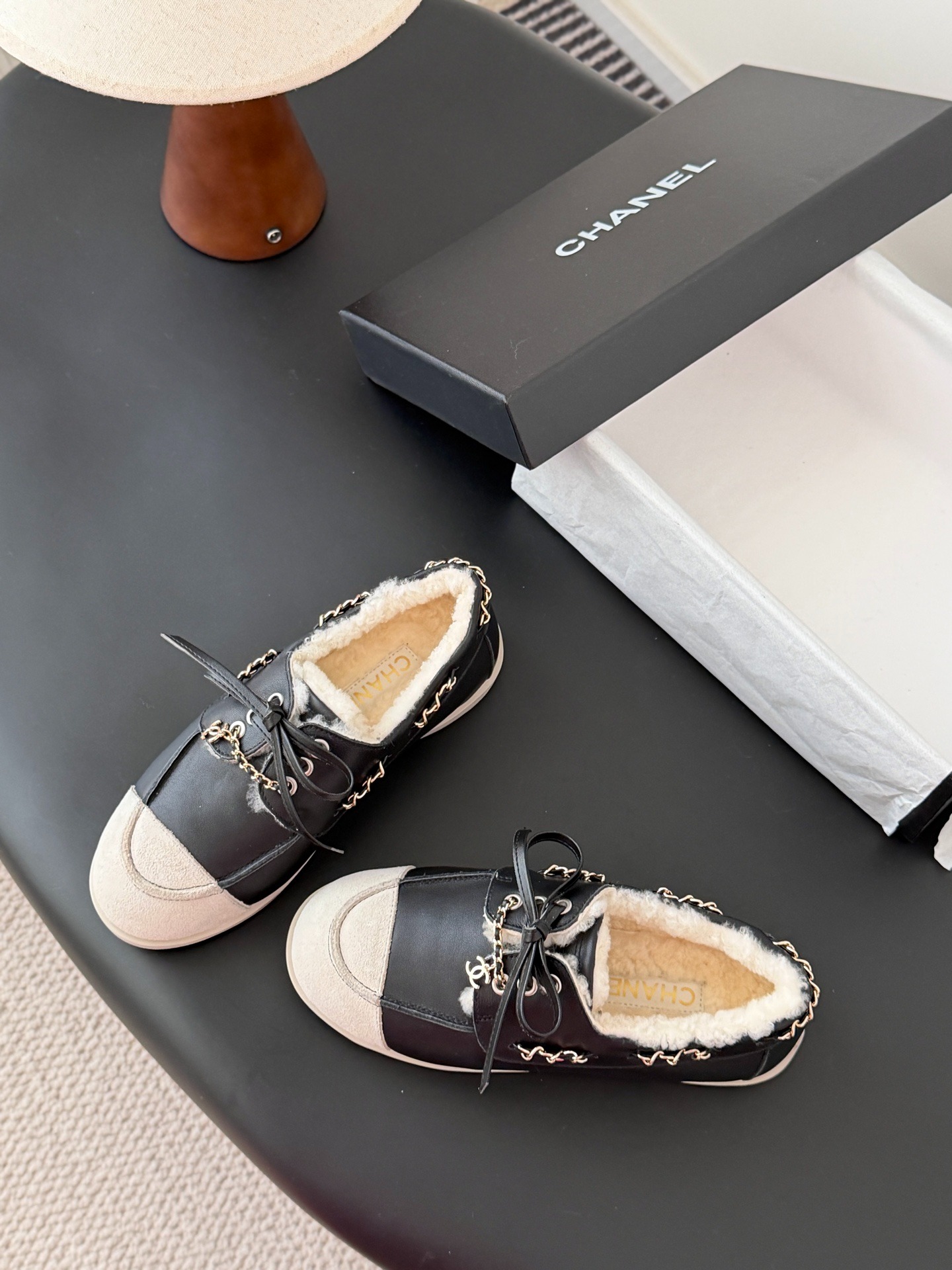 샤* 26C 신상 스니커즈