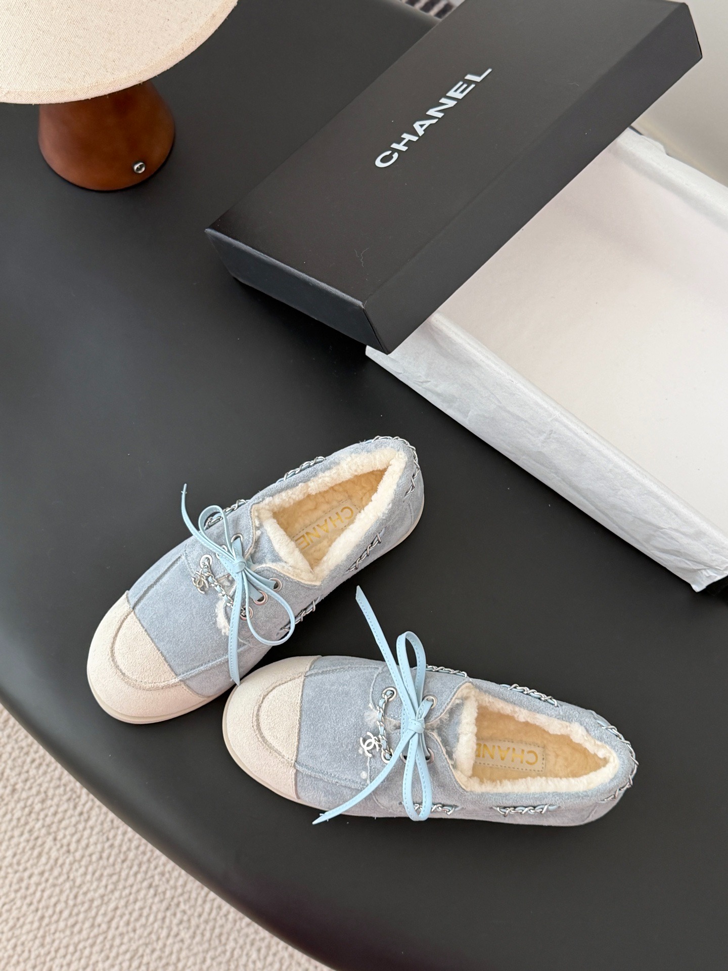 샤* 26C 신상 스니커즈