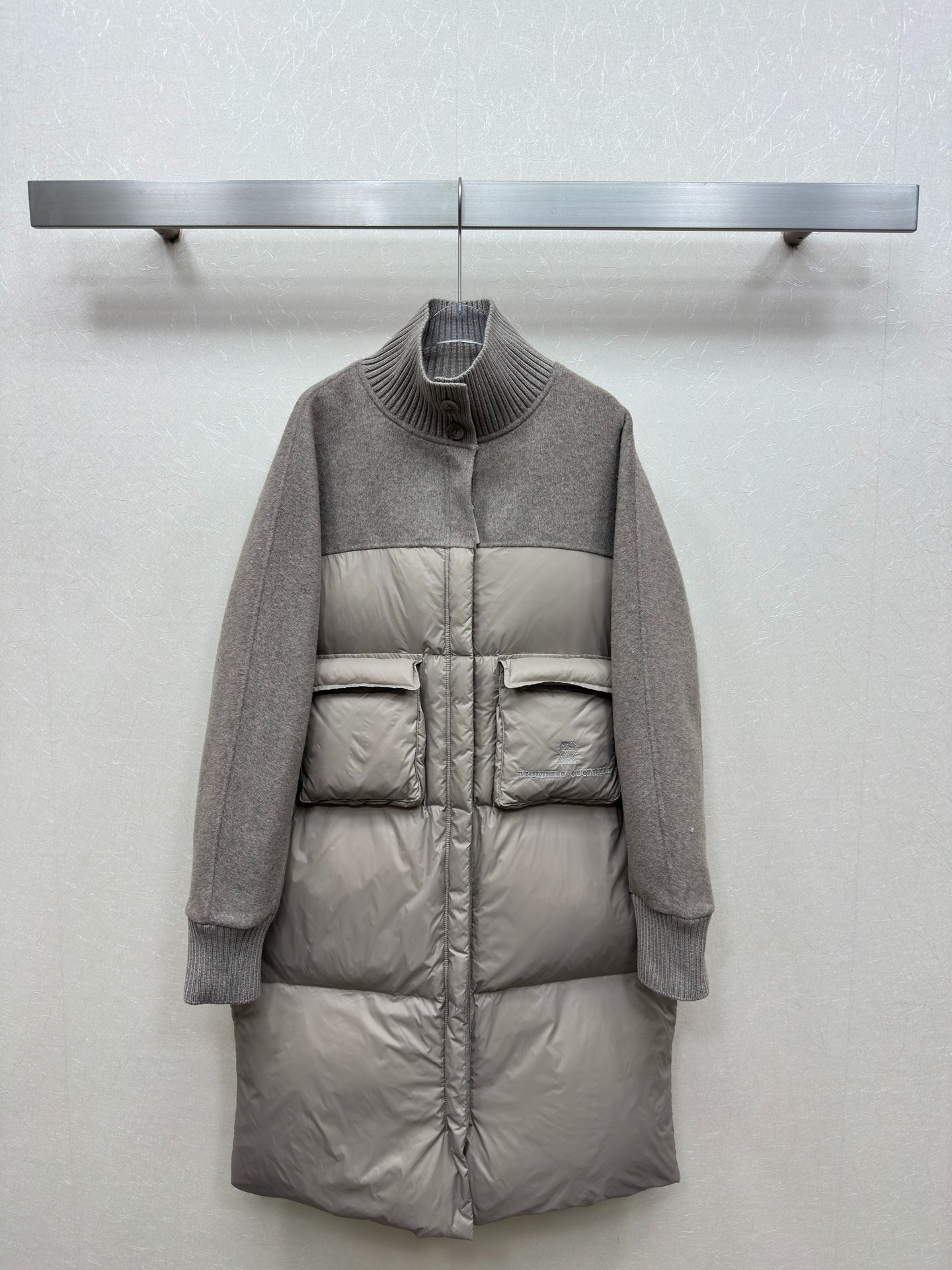 브*넬로쿠치넬리 신상 스탠드카라 롱패딩