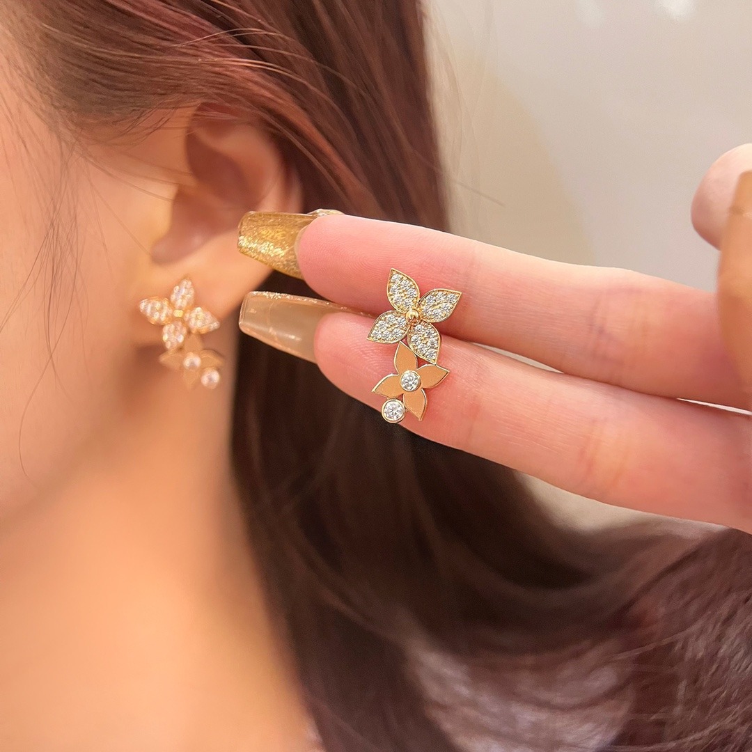 루*비통 LV blossom 투 이어링