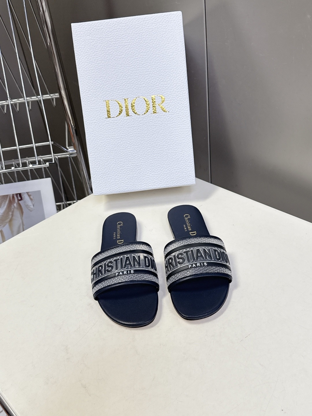 디* 26 봄여름 신상 CD 슬리퍼
