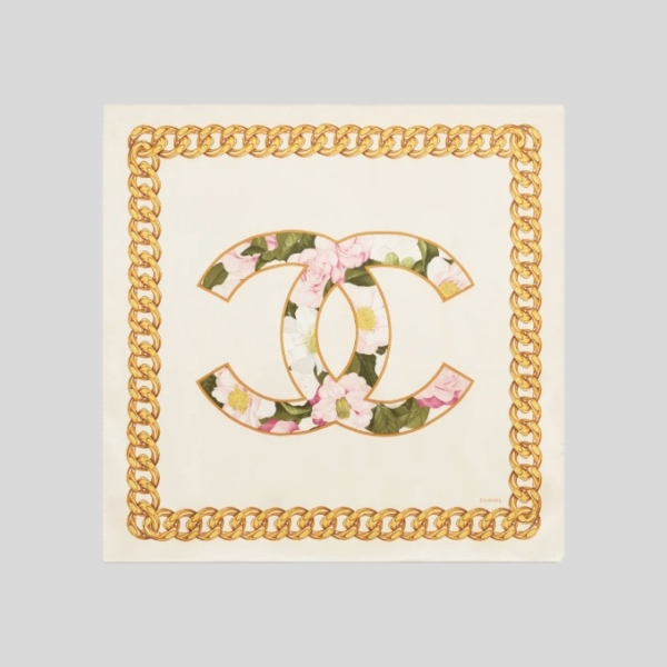 샤넬 플라워 체인 스퀘어 스카프