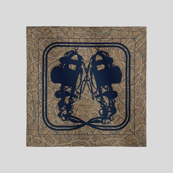 에르메스 브리드 드 갈라 오 필 드 수아 스카프 90