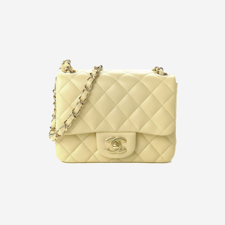 샤넬 쁘띠삭 플랩백 옐로우 골드 